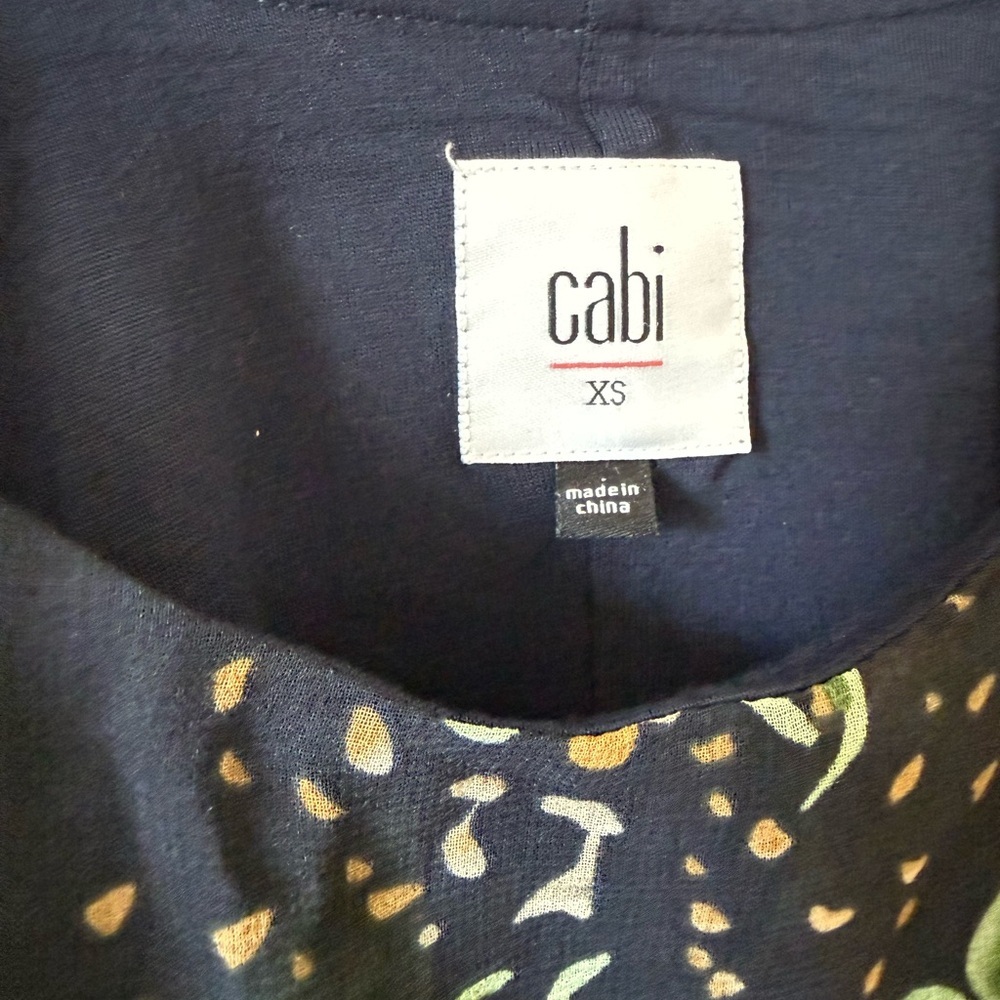 CAbi Floral Ruffle Cold-Shoulder Blouse - Picture 4 of 6